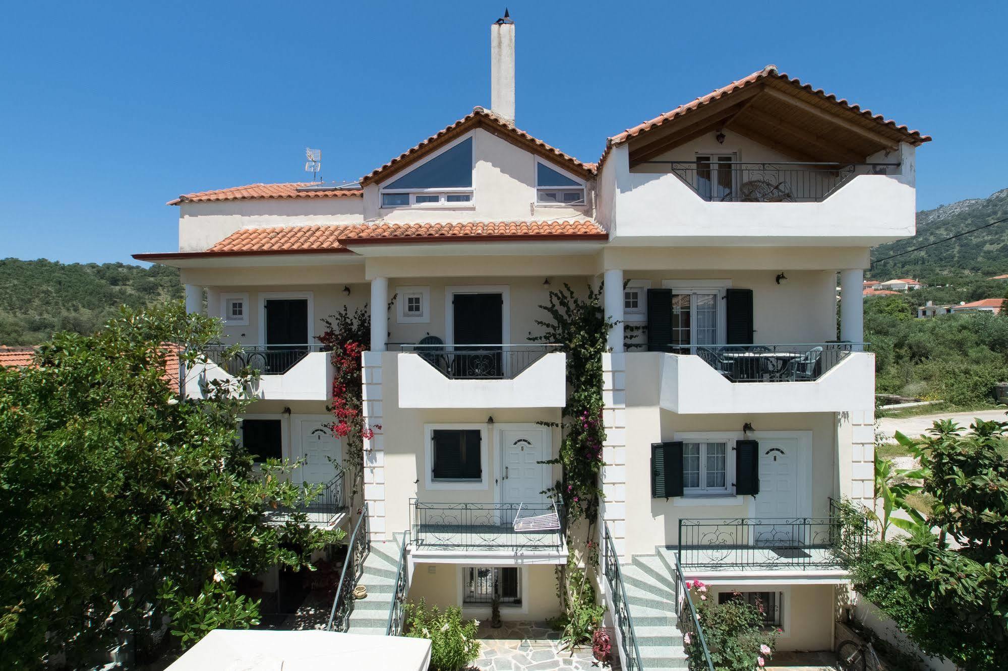 Chrisanthi Apartments Sivota  Exterior photo